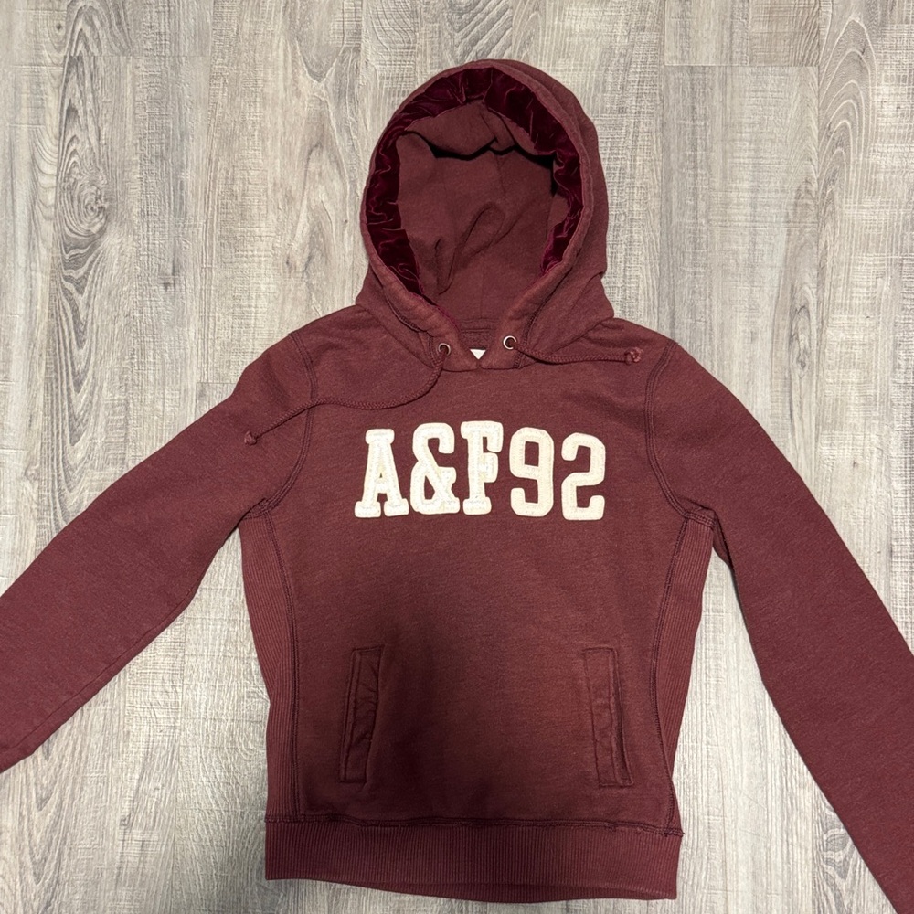 Abercrombie & Fitch Vintage Burgundy Hoodie